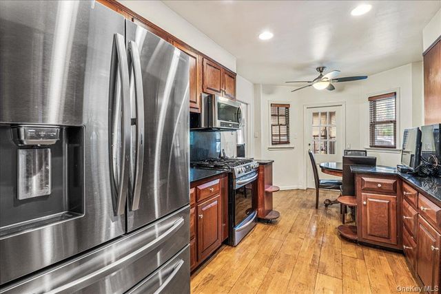 186-15 Grand Central Parkway, Jamaica Estates, NY 11432