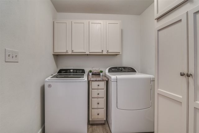 5524 Lyons Road, Garland, TX 75043