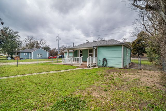 5524 Lyons Road, Garland, TX 75043