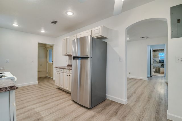 5524 Lyons Road, Garland, TX 75043