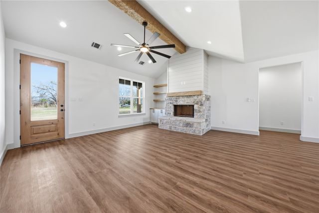 535 County Road 2810, Mabank, TX 75147