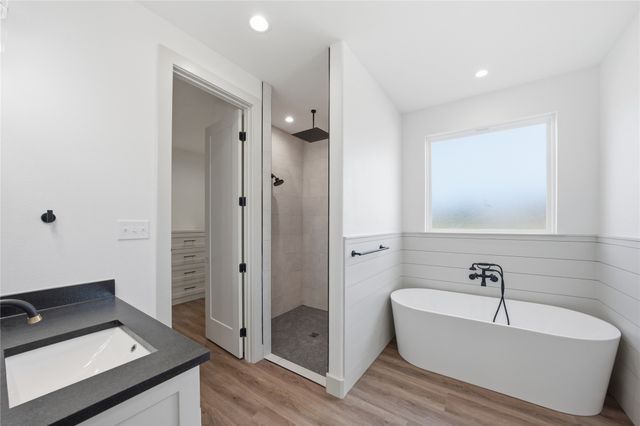 535 County Road 2810, Mabank, TX 75147