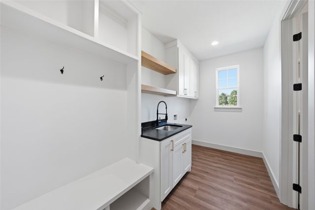 535 County Road 2810, Mabank, TX 75147