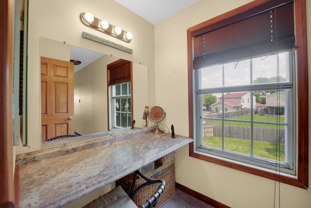 20547 S Frankfort Square Road, Frankfort, IL 60423