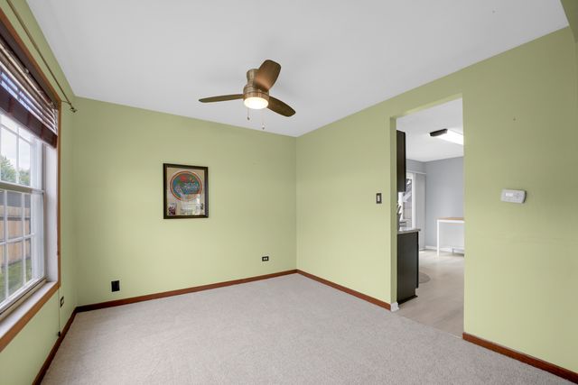 20547 S Frankfort Square Road, Frankfort, IL 60423