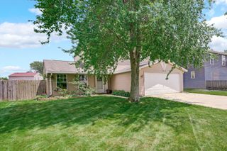 20547 S Frankfort Square Road, Frankfort, IL 60423