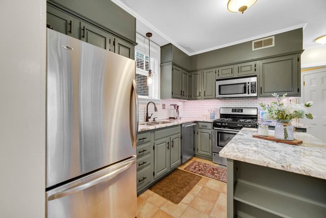 1512 Indiana Avenue, La Porte, IN 46350
