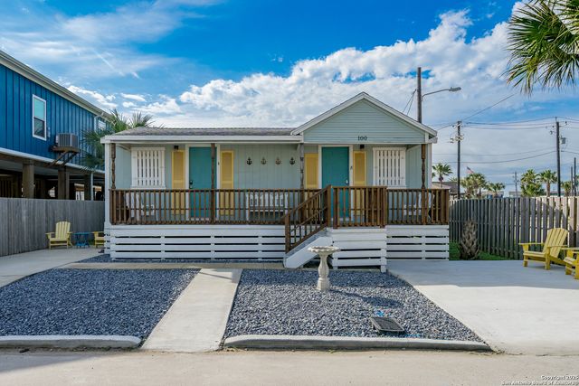 100 Brown, Port Aransas, TX 78373