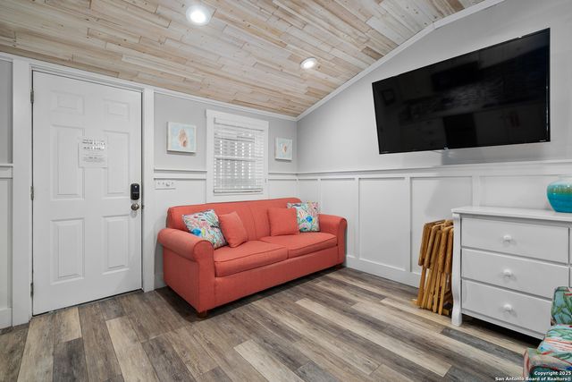 100 Brown, Port Aransas, TX 78373