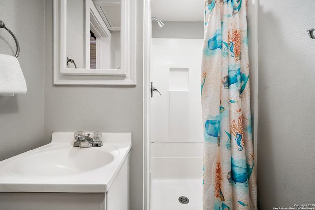 100 Brown, Port Aransas, TX 78373