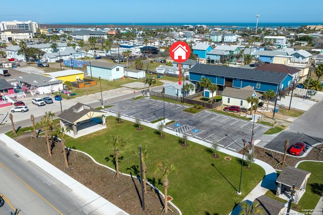 100 Brown, Port Aransas, TX 78373