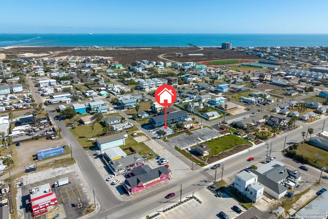 100 Brown, Port Aransas, TX 78373