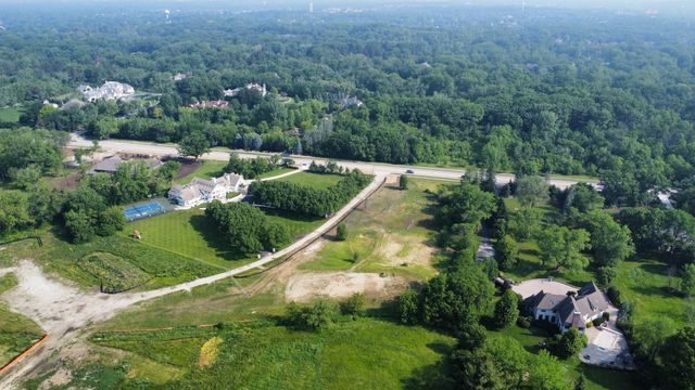 23W731 Hobson Road, Naperville, IL 60540