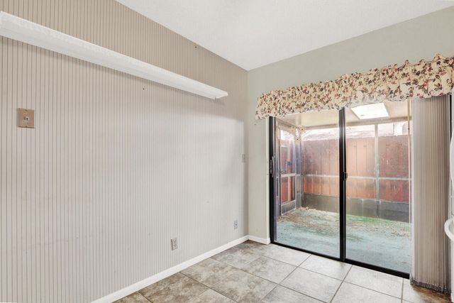 8091 SE Villa Circle, Hobe Sound, FL 33455