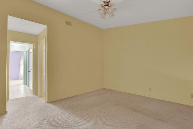 8091 SE Villa Circle, Hobe Sound, FL 33455