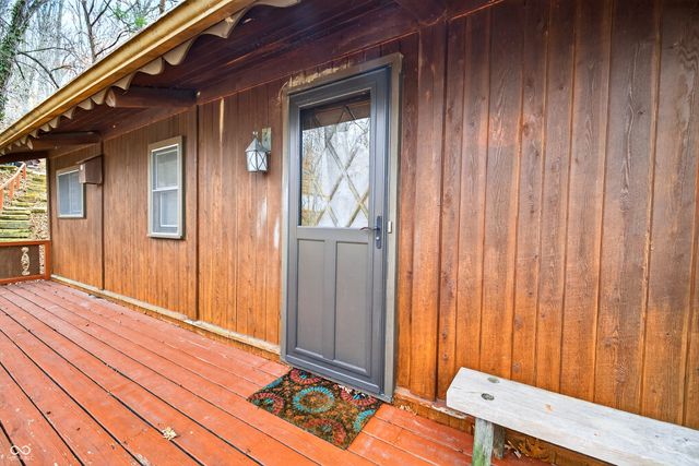 9009 Emerald Court, Nashville, IN 47448