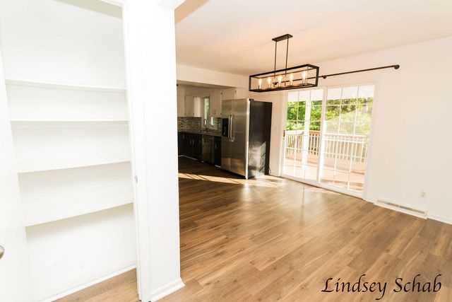 3243 Royal Oak Road, Roosevelt Park City, MI 49441