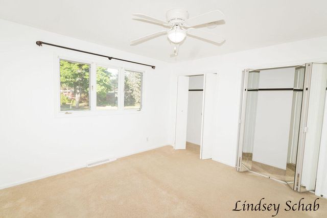 3243 Royal Oak Road, Roosevelt Park City, MI 49441