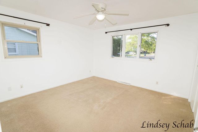 3243 Royal Oak Road, Roosevelt Park City, MI 49441