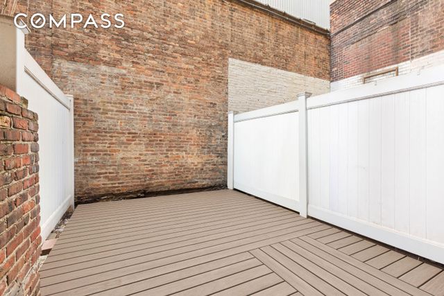 431 W 54th St Apt 1D, New York City, NY 10019