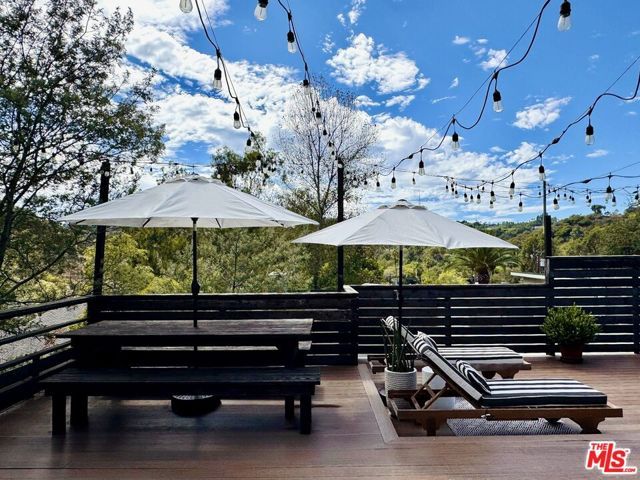 2828 Laurel Canyon Place, Los Angeles, CA 90046
