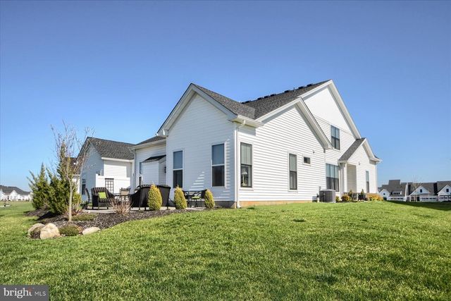 6963 MAPLE DR, Bath, PA 18014