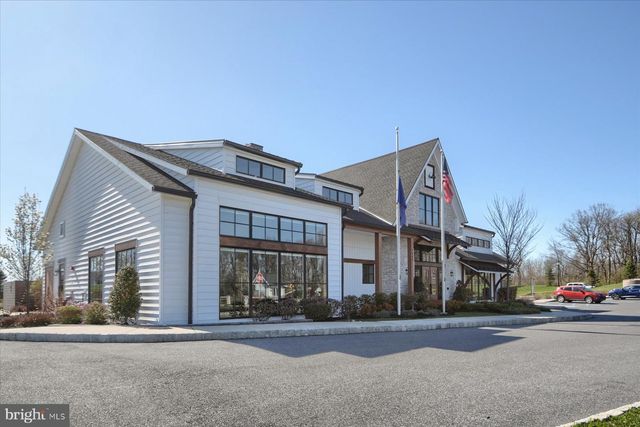 6963 MAPLE DR, Bath, PA 18014