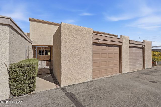 3750 N Country Club Road, Tucson, AZ 85716