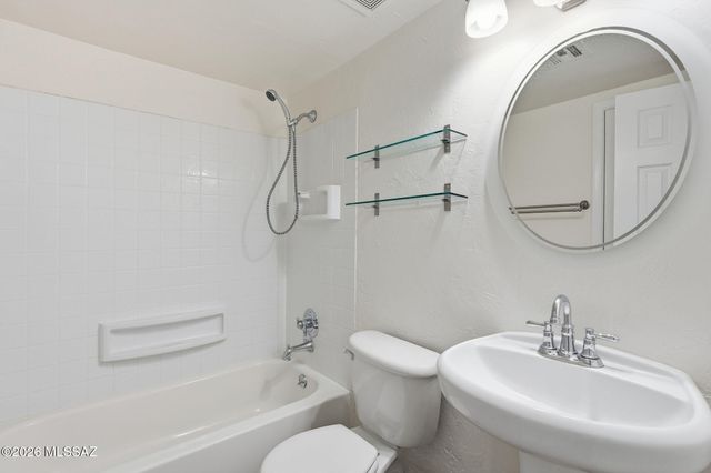 3750 N Country Club Road, Tucson, AZ 85716