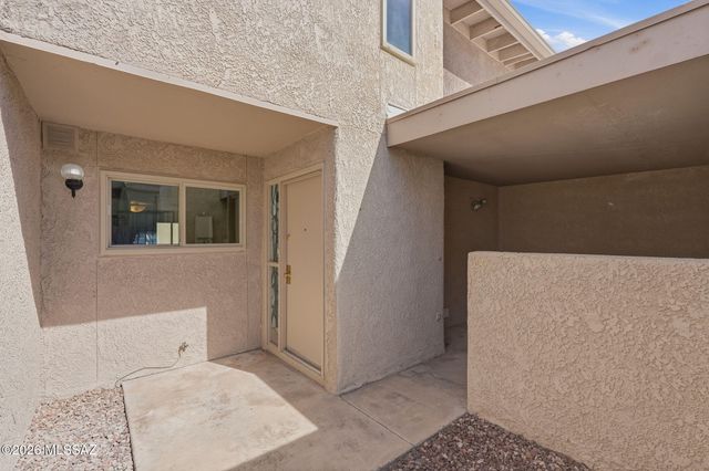 3750 N Country Club Road, Tucson, AZ 85716