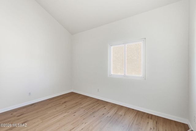 3750 N Country Club Road, Tucson, AZ 85716