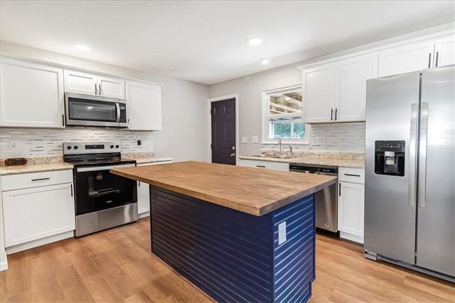 181 SE 13 Highway, Warrensburg, MO 64093