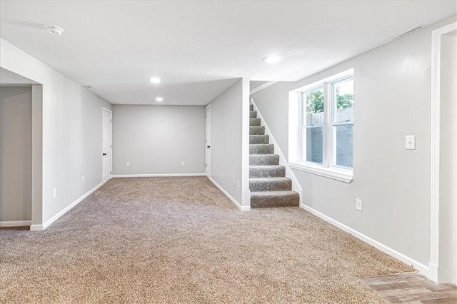 181 SE 13 Highway, Warrensburg, MO 64093