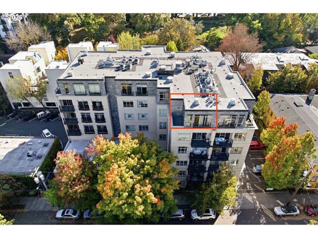 1930 Nw IRVING St 603, Portland, OR 97209