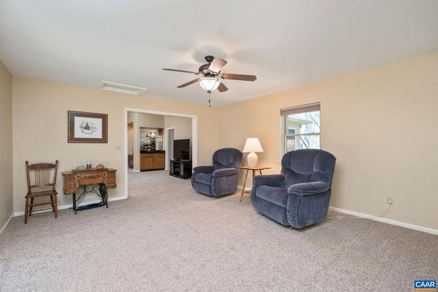 240 HOMESTEAD LN, Charlottesville, VA 22902