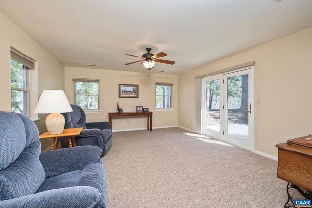 240 HOMESTEAD LN, Charlottesville, VA 22902