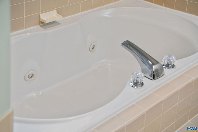 240 HOMESTEAD LN, Charlottesville, VA 22902