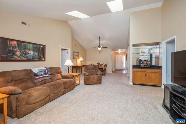 240 HOMESTEAD LN, Charlottesville, VA 22902