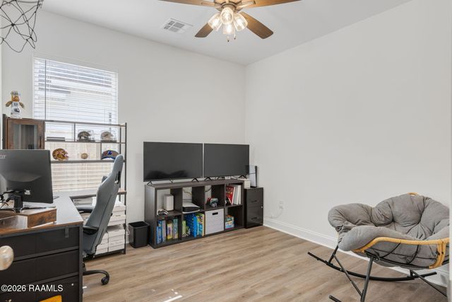 309 Berchman Oaks Drive, Lafayette, LA 70506