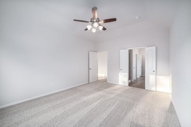 12408 Hackberry Dr, Willis, TX 77318