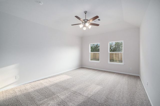 12408 Hackberry Dr, Willis, TX 77318