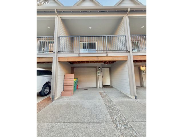 15942 Nw HOSMER Ln, Portland, OR 97229