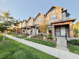 15942 Nw HOSMER Ln, Portland, OR 97229
