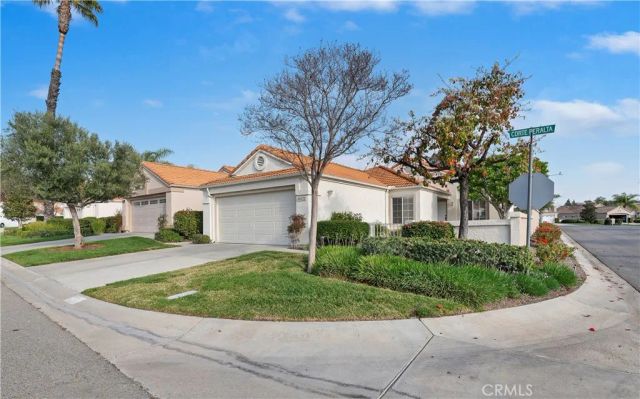 40172 Corte Peralta, Murrieta, CA 92562