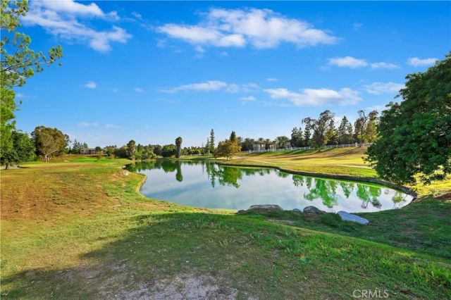 40172 Corte Peralta, Murrieta, CA 92562