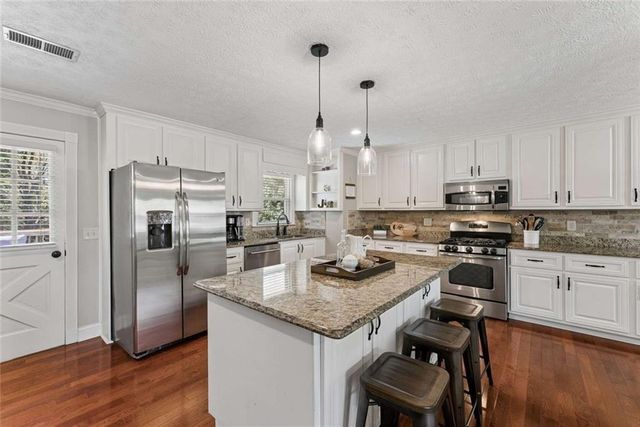 668 Debra Drive, Marietta, GA 30066