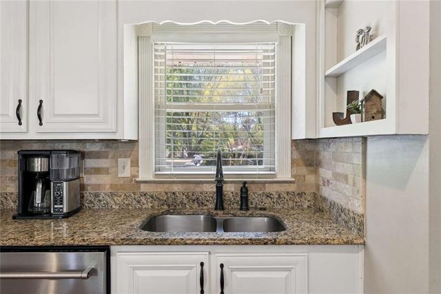 668 Debra Drive, Marietta, GA 30066