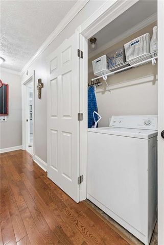 668 Debra Drive, Marietta, GA 30066