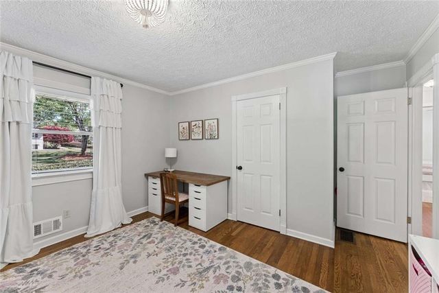 668 Debra Drive, Marietta, GA 30066