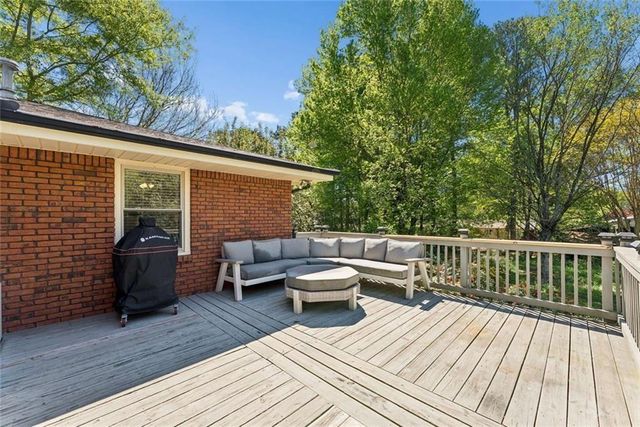 668 Debra Drive, Marietta, GA 30066